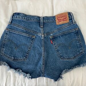 501 Levis shorts!